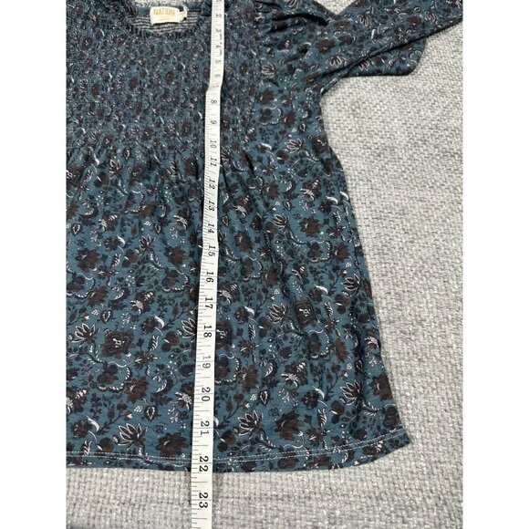 Nation Ltd Top Womens Extra Small Blue Floral‎ Marion Babydoll Smocked Tee - Picture 9 of 11